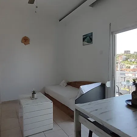 Wave Sound - Village View Apartment *